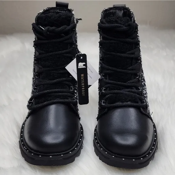 SOREL Lennox Lace Cozy Black Waterproof Boots