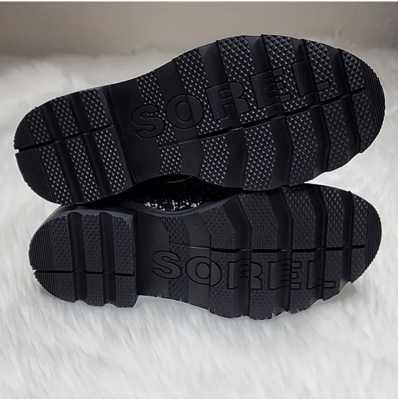 SOREL Lennox Lace Cozy Black Waterproof Boots