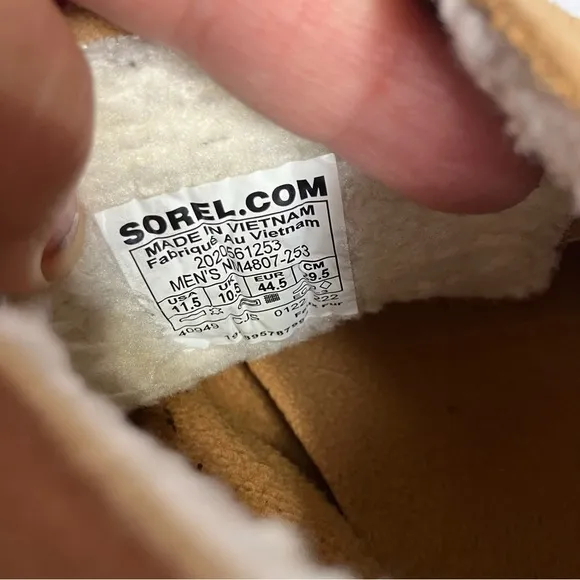 Sorel Men’s Explorer Drift waterproof boots tan suede size 11.5