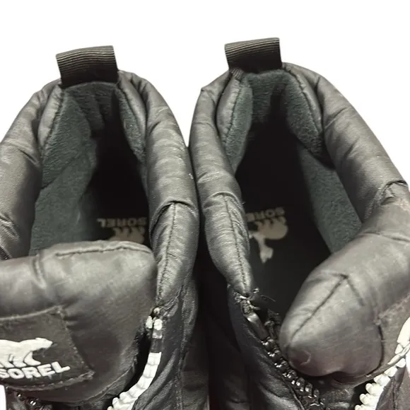 Sorel Out N About III Puffy Zip Boots Size 9.5