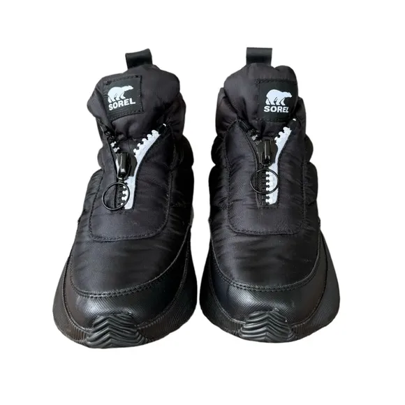 Sorel Out N About III Puffy Zip Women’s Waterproof Black Boots Size 8.5