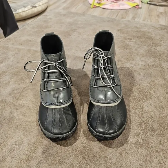 Sorel Out N' About Waterproof Boots