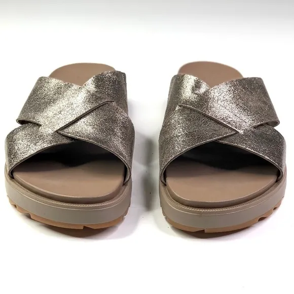 Sorel Roaming criss cross slides sandals crackle metallic silver like new 10