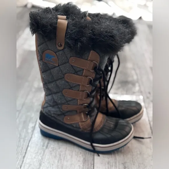 Sorel Tofino Felt Quilted Boots Fur Lace Up Waterproof Women's Size 6