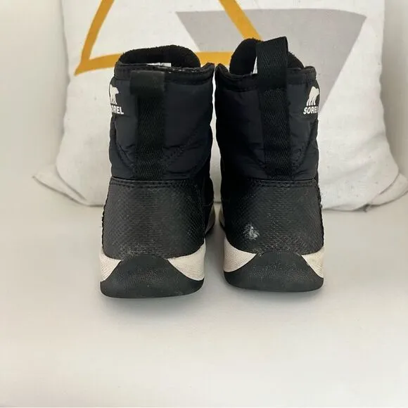 Sorel Unisex Waterproof Whitney II Short Lace Kids Size 12 Black EUC