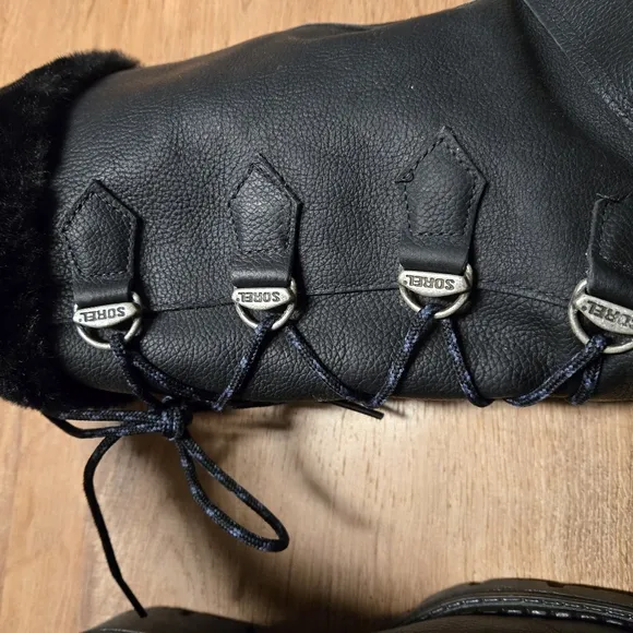 Sorel Vintage Tall Faux Fur  Black Leather Winter  Lace Up Boots 9.5