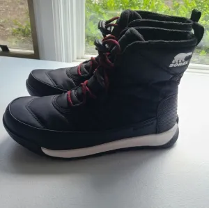 Sorel Whitney ll Short Lace Waterproof Boots Youth Sz 4