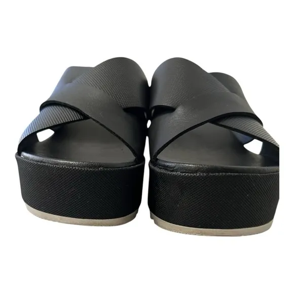 SOREL Women Cross Cross Slide On Sandals Size 6