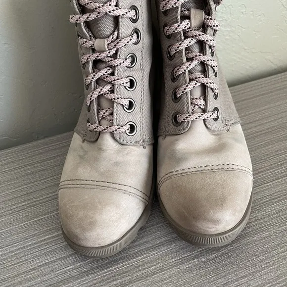 Sorel Womens Joan of Arctic Wedge II Waterproof Boots Omega Taupe Size 8.5