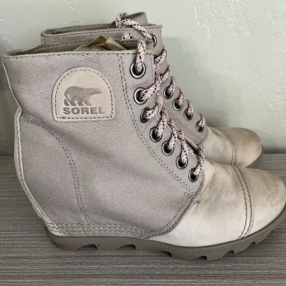 Sorel Womens Joan of Arctic Wedge II Waterproof Boots Omega Taupe Size 8.5