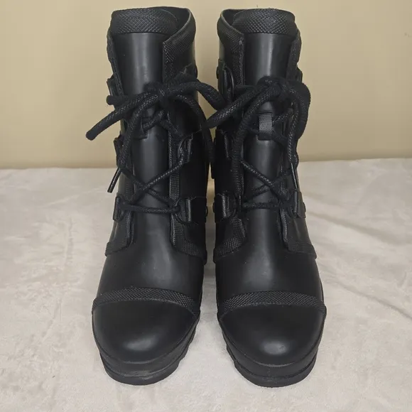 Sorel Women's Joan Rain Wedge Size 9