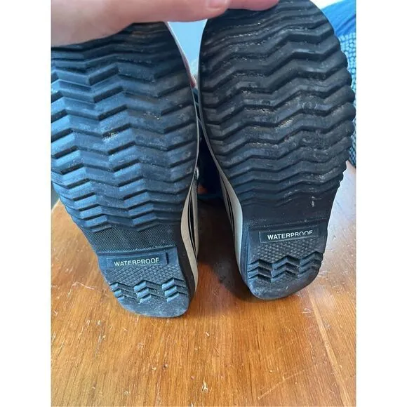 Sorel black suede Joan of Arc boots 7