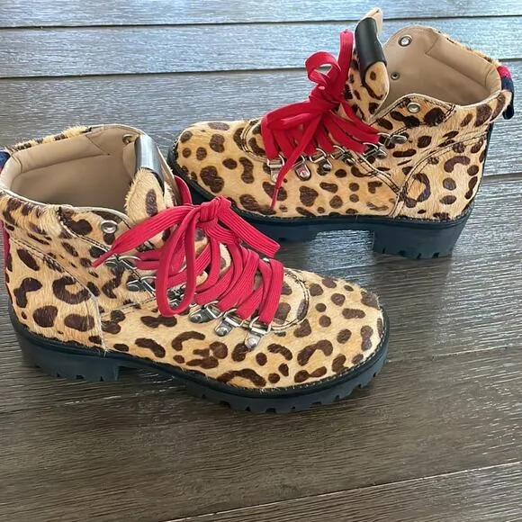 Steve Madden Bam Leopard Cow Hair Hiking Boot Size 6
