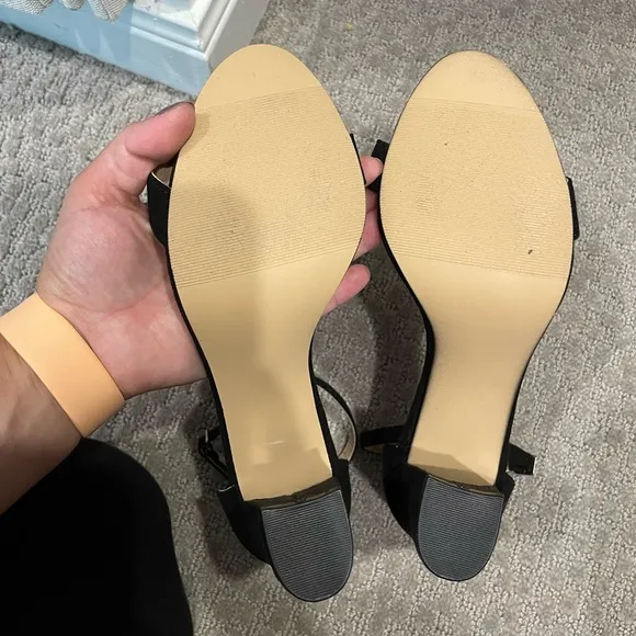 Steve Madden Bella sandals black size 8.5