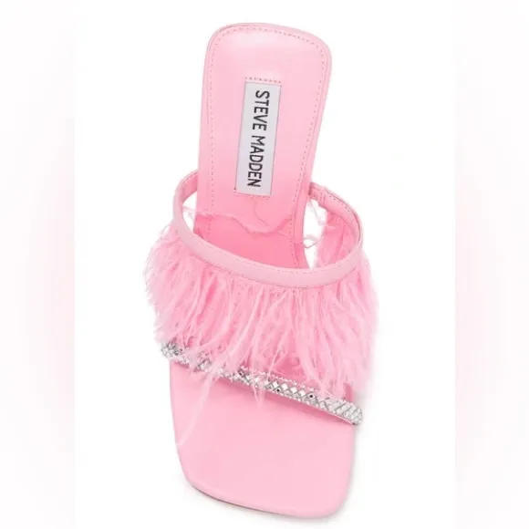 STEVE MADDEN Feather Sandals