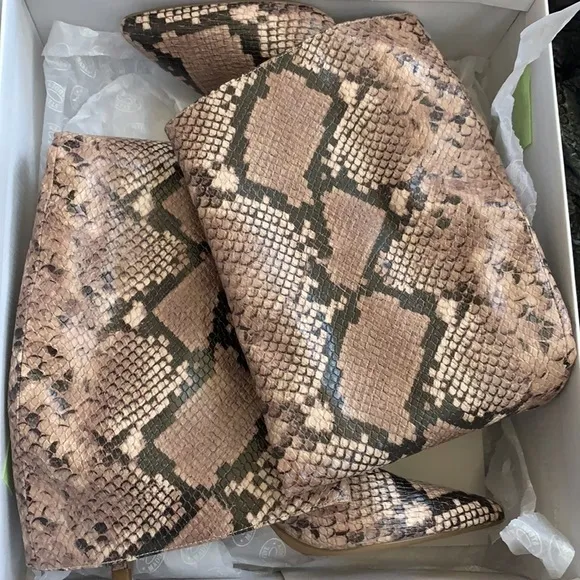 Steve Madden Kimari Pink Snake Boots