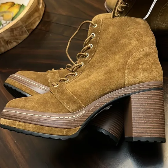 Steve Madden Women SHERIDAN BROWN SUEDE