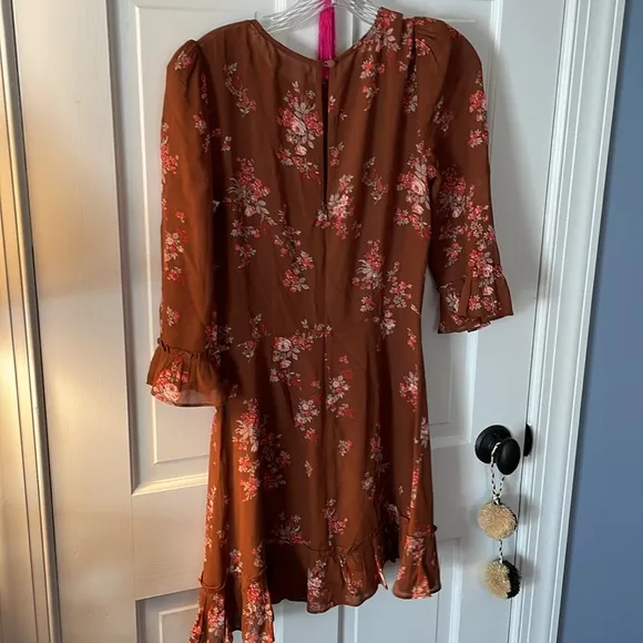 STUNNING SWEET SEXY! Snatched waist Refornation brown floral Doutzen dress 6 💕