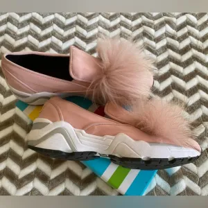 Suecomma Bonnie SCB Sneakers Womens Ortholite Pink Fur Accent Shoes Sz 8…