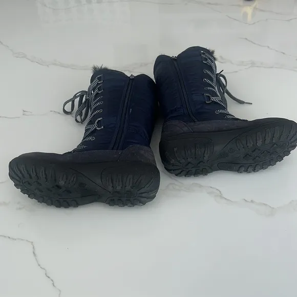 Superfit Canada Tall Waterproof Fleece Lined Navy Lace up Boots size 7