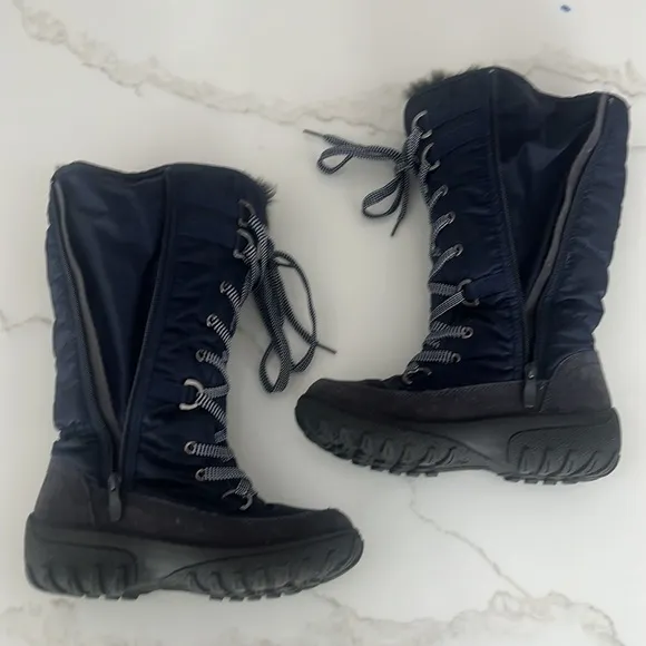 Superfit Canada Tall Waterproof Fleece Lined Navy Lace up Boots size 7