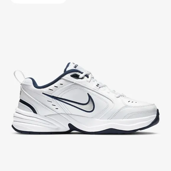 Sz 8 Nike Air Monarch IV Workout Shoes Sneakers