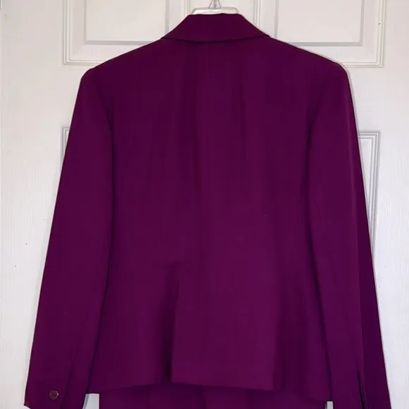 TALBOTS 100% Wool Dark Pink /Magenta Blazer Lightweight Size 8p