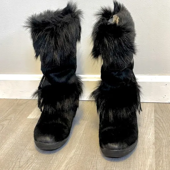Tecnica fur black winter boots made in Italy for cold winter outdoors Size 6.5