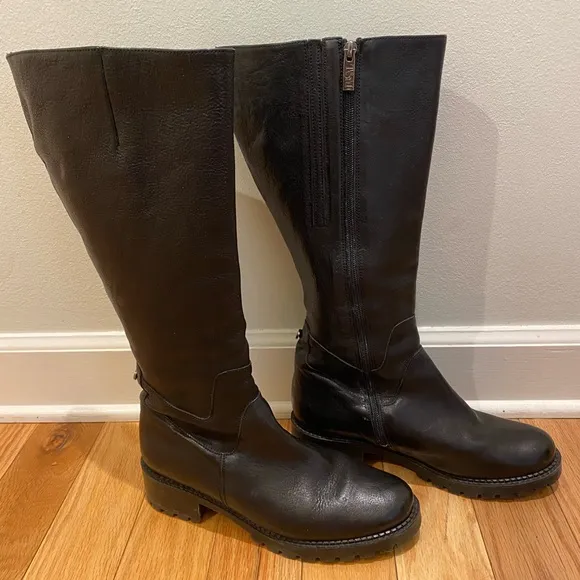 Ted&amp;Muffy Triton Black Leather Boot Size 10