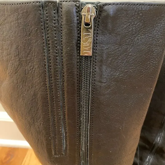 Ted&amp;Muffy Triton Black Leather Boot Size 10