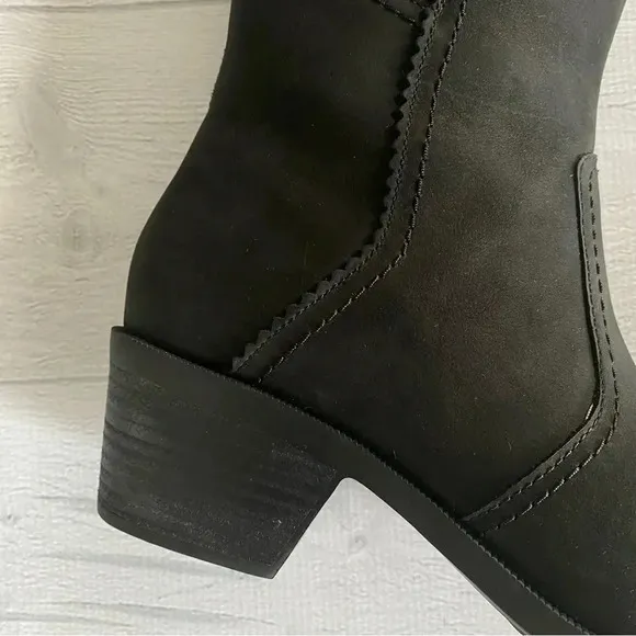 TEVA Anaya Tall Waterproof Boot Black Sz 8.5 ‼️FLAW Read