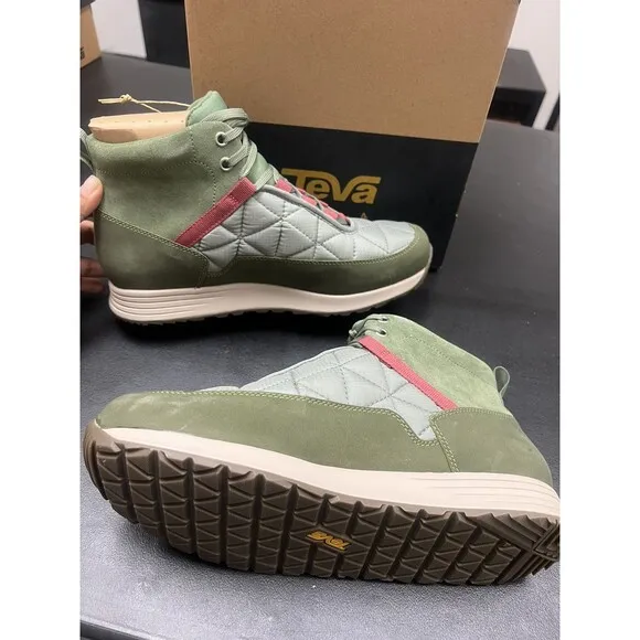 Teva Women's Reember Commute WP Olivine / Moon Mist Hiking Boots Size 10