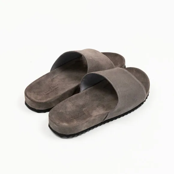 The Men's Store Men's Slip On Slide Sandals Gray Suide Size 8