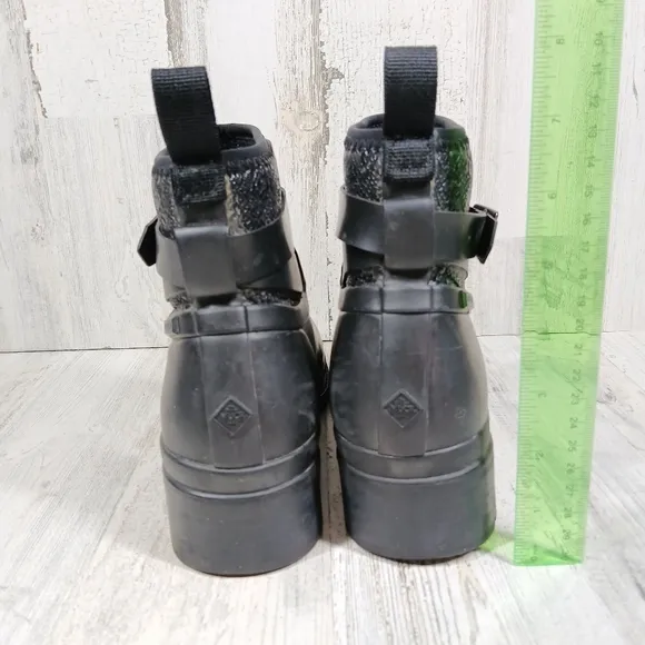 The Muck Boot Company Black Waterproof Rubber Ankle Rain Boots #995