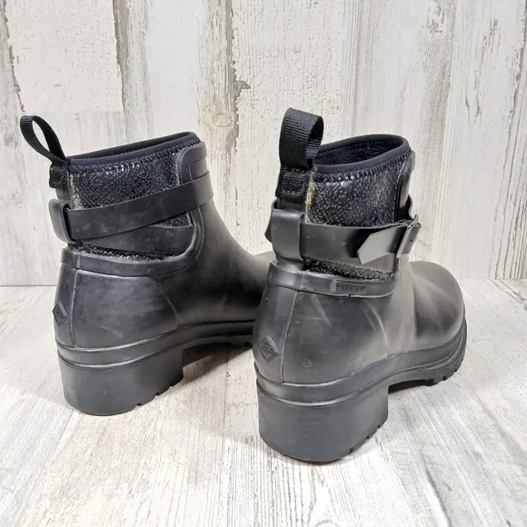 The Muck Boot Company Black Waterproof Rubber Ankle Rain Boots #995
