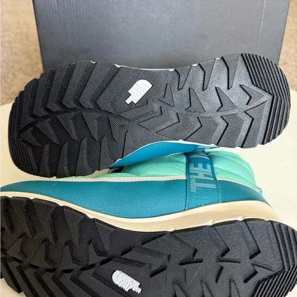 The North Face Kids’ ThermoBall Pull-On Waterproof Boots Size 3