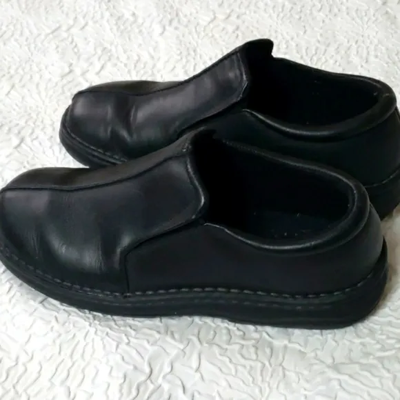 Thom McAn Black Leather Marcos Loafer Shoe, Comfort slip-on. Size 8