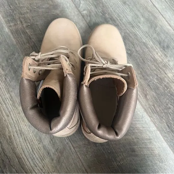 Timberland Classic 6” Premium Satin Taupe Boots Size 7.5 Anti-fatigue Lace Up