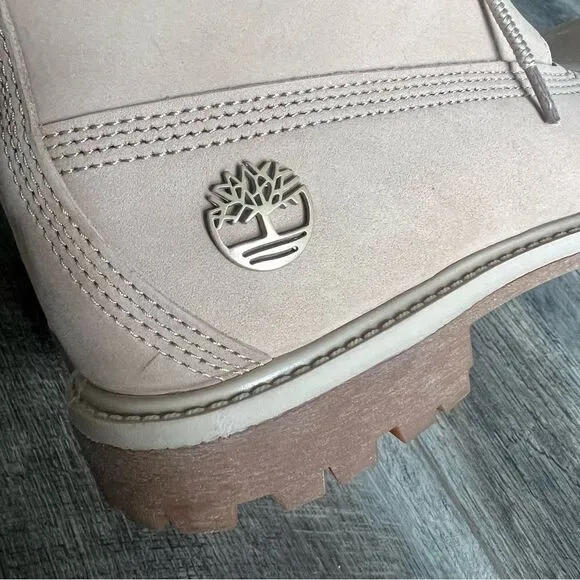 Timberland Classic 6” Premium Satin Taupe Boots Size 7.5 Anti-fatigue Lace Up
