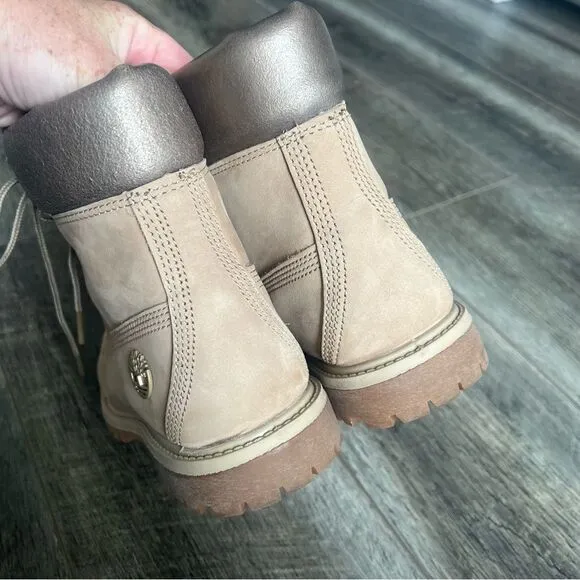 Timberland Classic 6” Premium Satin Taupe Boots Size 7.5 Anti-fatigue Lace Up