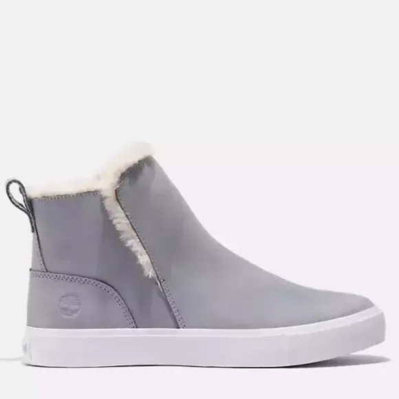 Timberland Skyla Bay Booties Faux Fur Lined Waterproof Sneaker Boots Nubuck Pull