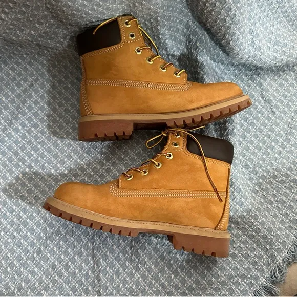 Timberland wheat boot