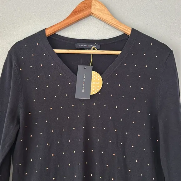 Tommy Hilfiger • NWT Navy Blue Long Sleeve V-Neck Gold Studded Sweater Size Med