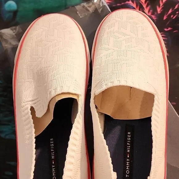Tommy Hilfiger Gilrey Men's White Slip-On Shoes 9.5 Nib