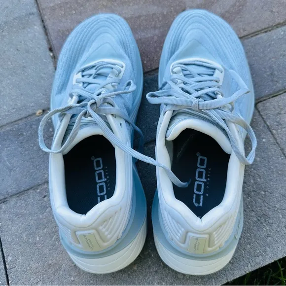 TOPO Ultrafly 5 Running Shoes Men's Size 10.5 Lightweight Grey