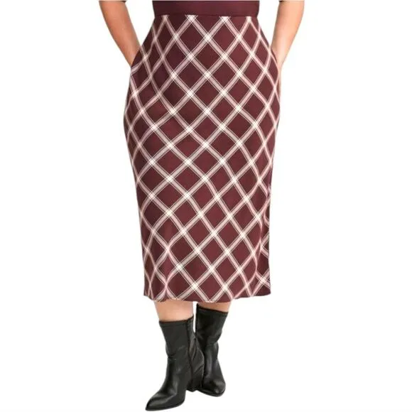 TORRID Textured Jersey  Sweetheart Babydoll With Matching Tea Length Pencil Skir