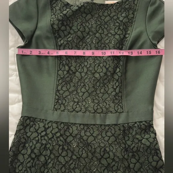 Tory Burch Green and Black Sleeveless Floral Lace Dress.  Size 4. NWOT.