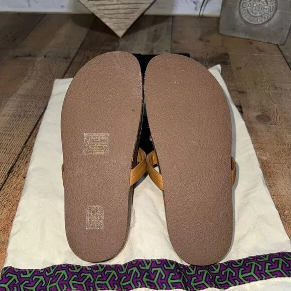 Tory Burch Miller cloud shearling carmel Slip-Oncorn/buttermilk sandals Size 7