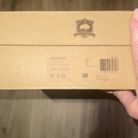 Trask Madison Boots Bootie Suede Taupe- Brand New In Box With Dust Bags