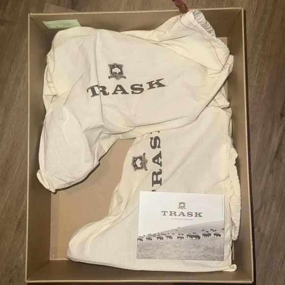 Trask Madison Boots Bootie Suede Taupe- Brand New In Box With Dust Bags